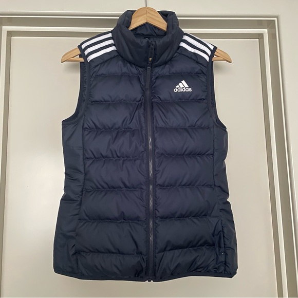 NWOT Adidas feather Gilet Vest🤍Unisex🤍Navy💙 - Picture 2 of 14